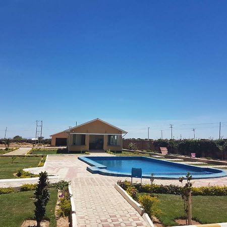 Nashera Hotel Dodoma Buitenkant foto
