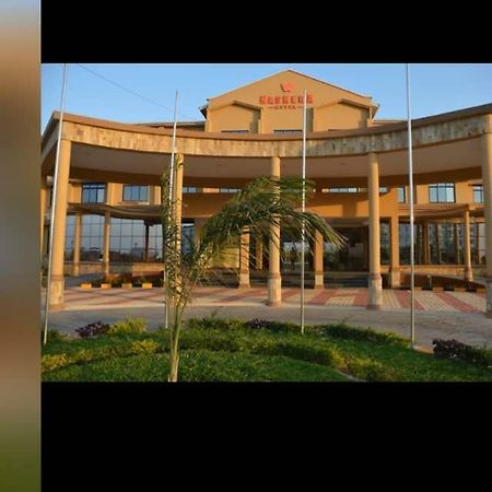 Nashera Hotel Dodoma Buitenkant foto