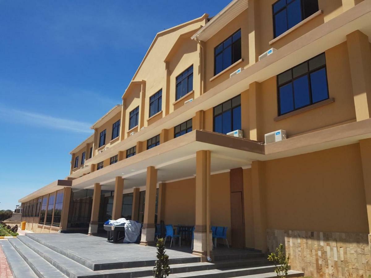 Nashera Hotel Dodoma Buitenkant foto